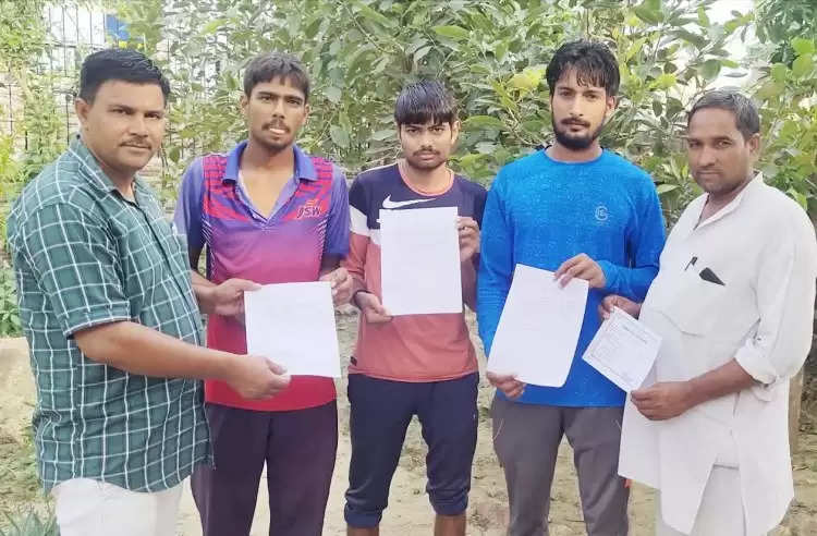 गांव रिंढाणा के ग्रामीणों और विद्यार्थियों ने एसडीएम को लिखी शिकायत